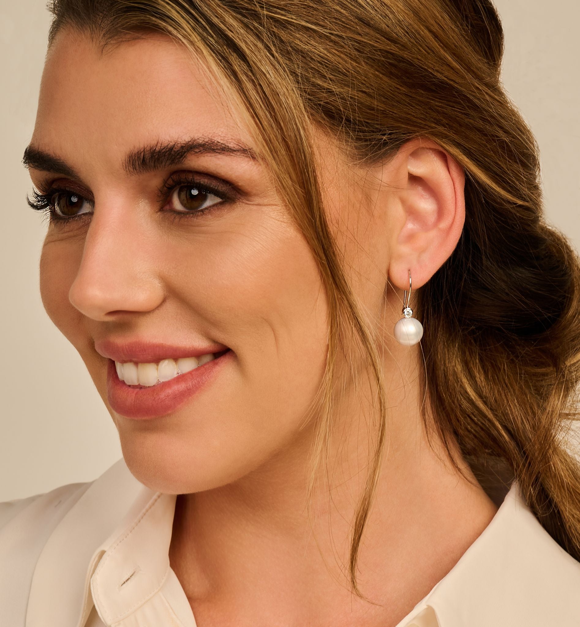 ELINOR 0,20Ct Wvs PEARL12mm14K-3