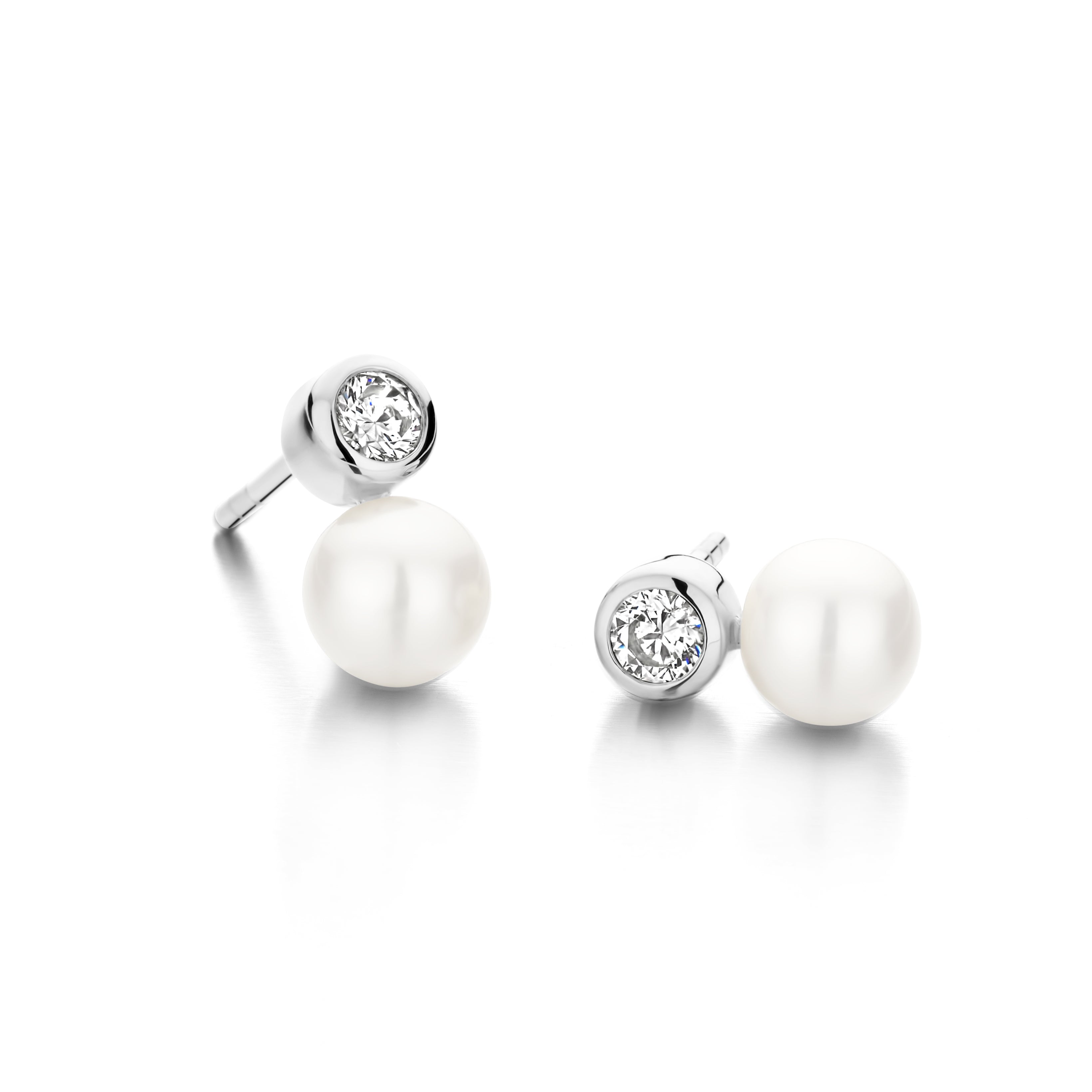 AVA STUD-1