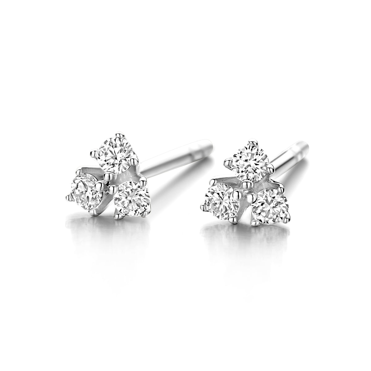 Juliet Ørestikker 0,15Ct Wvs 14K