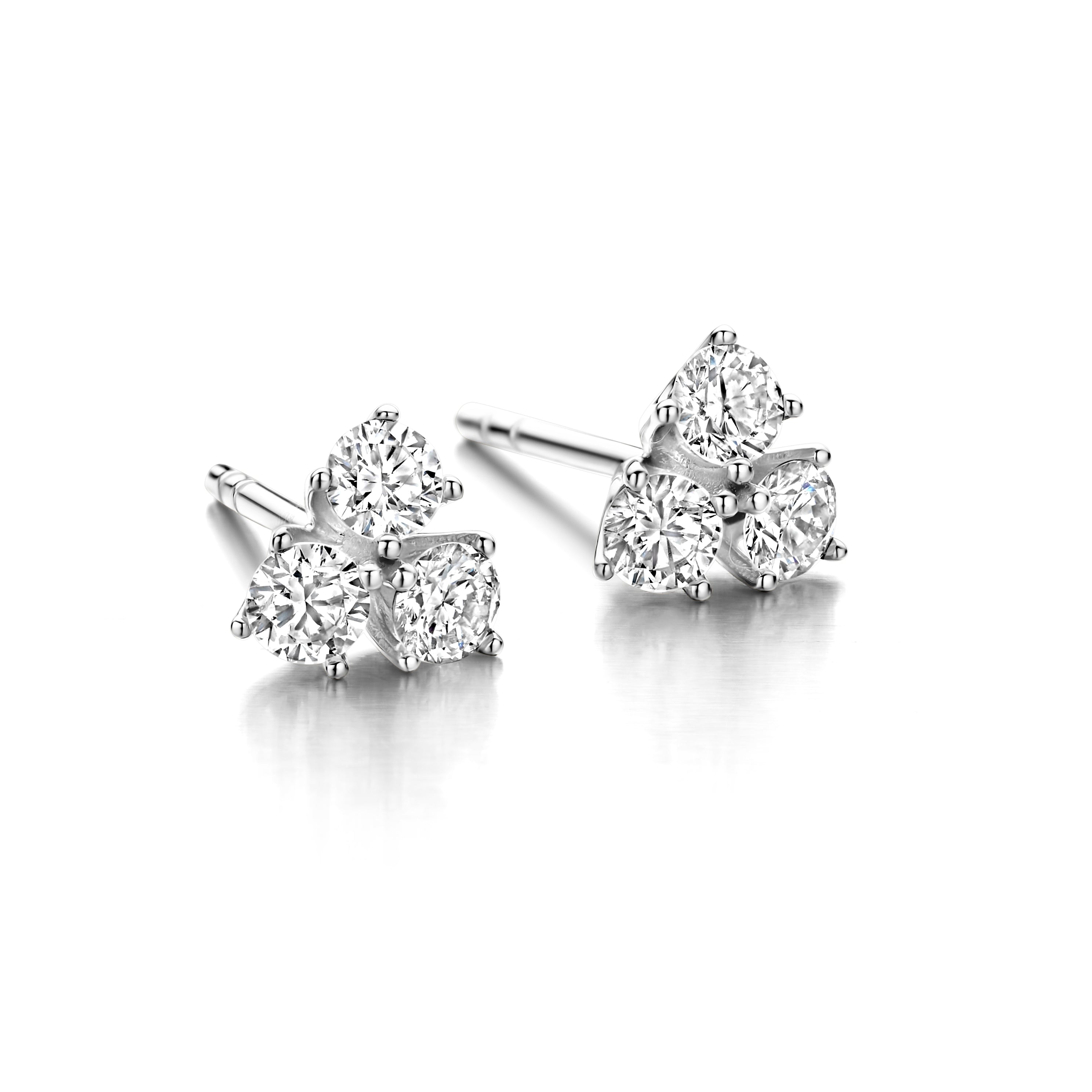 Juliet Ørestikker 0,54Ct Wvs 14K