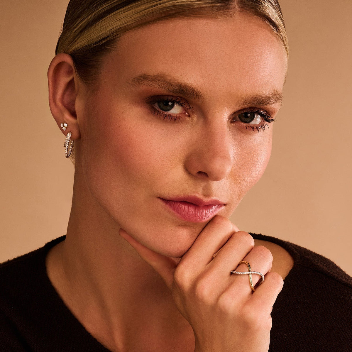 Infinity Ring - 0,20Ct Wvs 14K