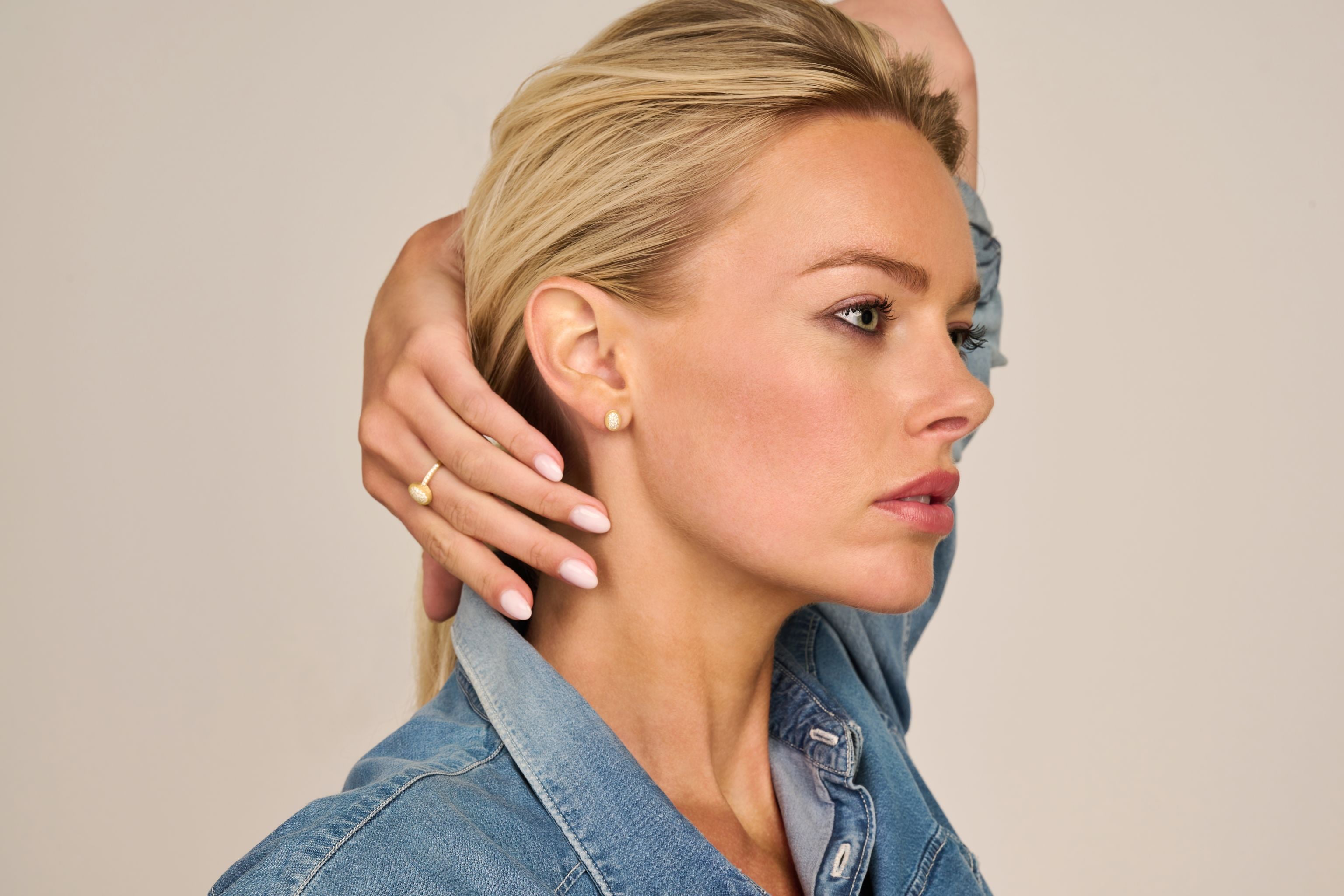 CECILIA STUD-1